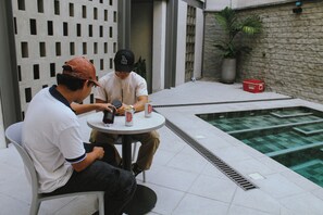 Outdoor pool - Capybara Hostel (Villavicencio)
