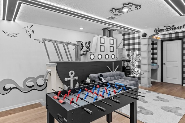 Spielezimmer