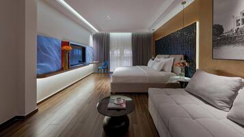 Deluxe Suite | Egyptian cotton sheets, premium bedding, down comforters