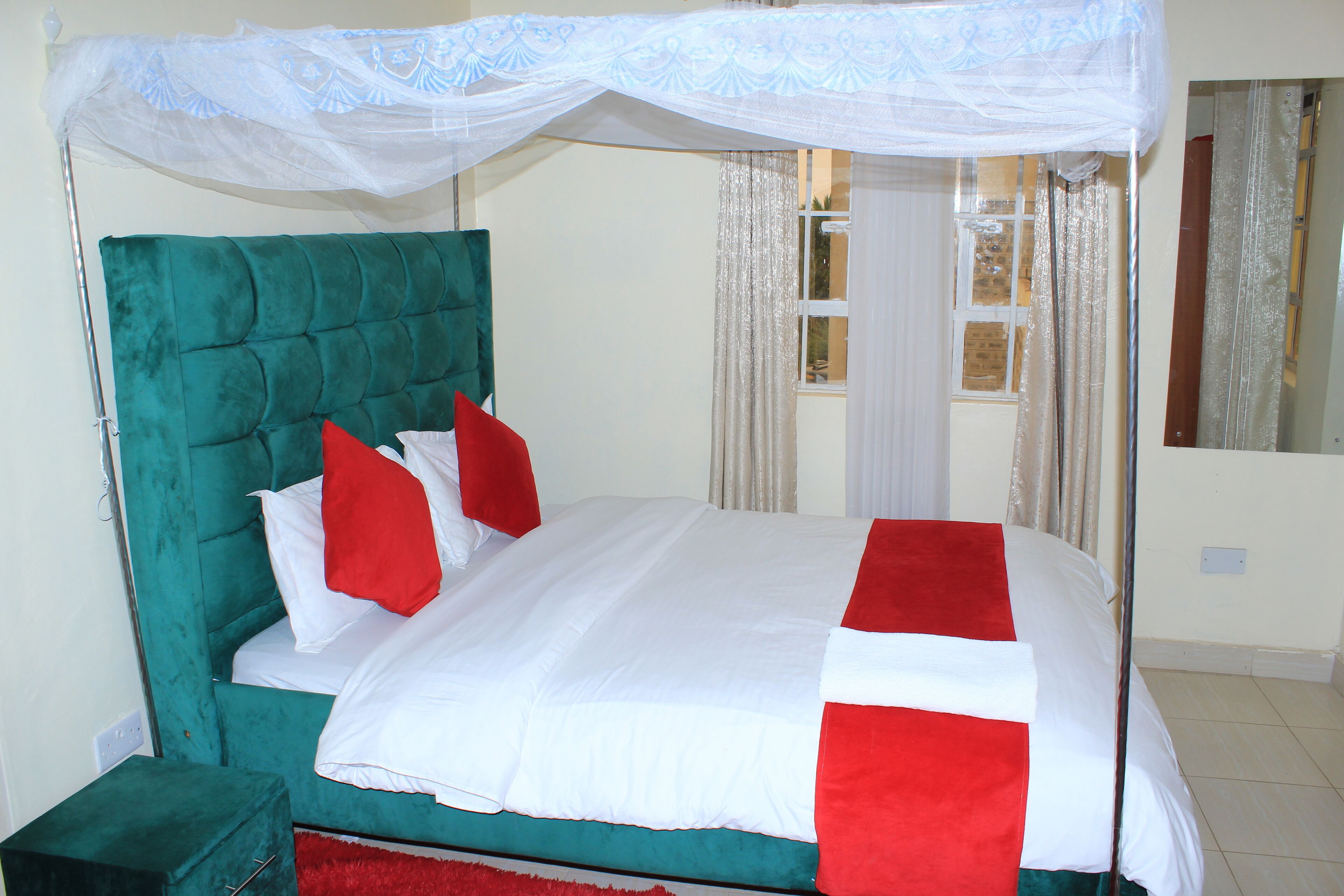 1 soverom, skrivebord, strykejern/-brett og wi-fi