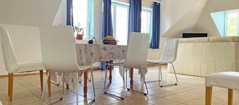 Spacious apartment with pool, panoramic view, garden