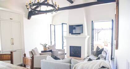 Santa Barbara Style Casita in Arroyo Grande near SLO, Wine Country & Beach