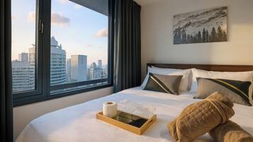 Room, 1 Bedroom, City View | 1 bedroom
