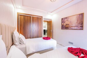 2 chambres, fer et planche à repasser, Wi-Fi, literie fournie