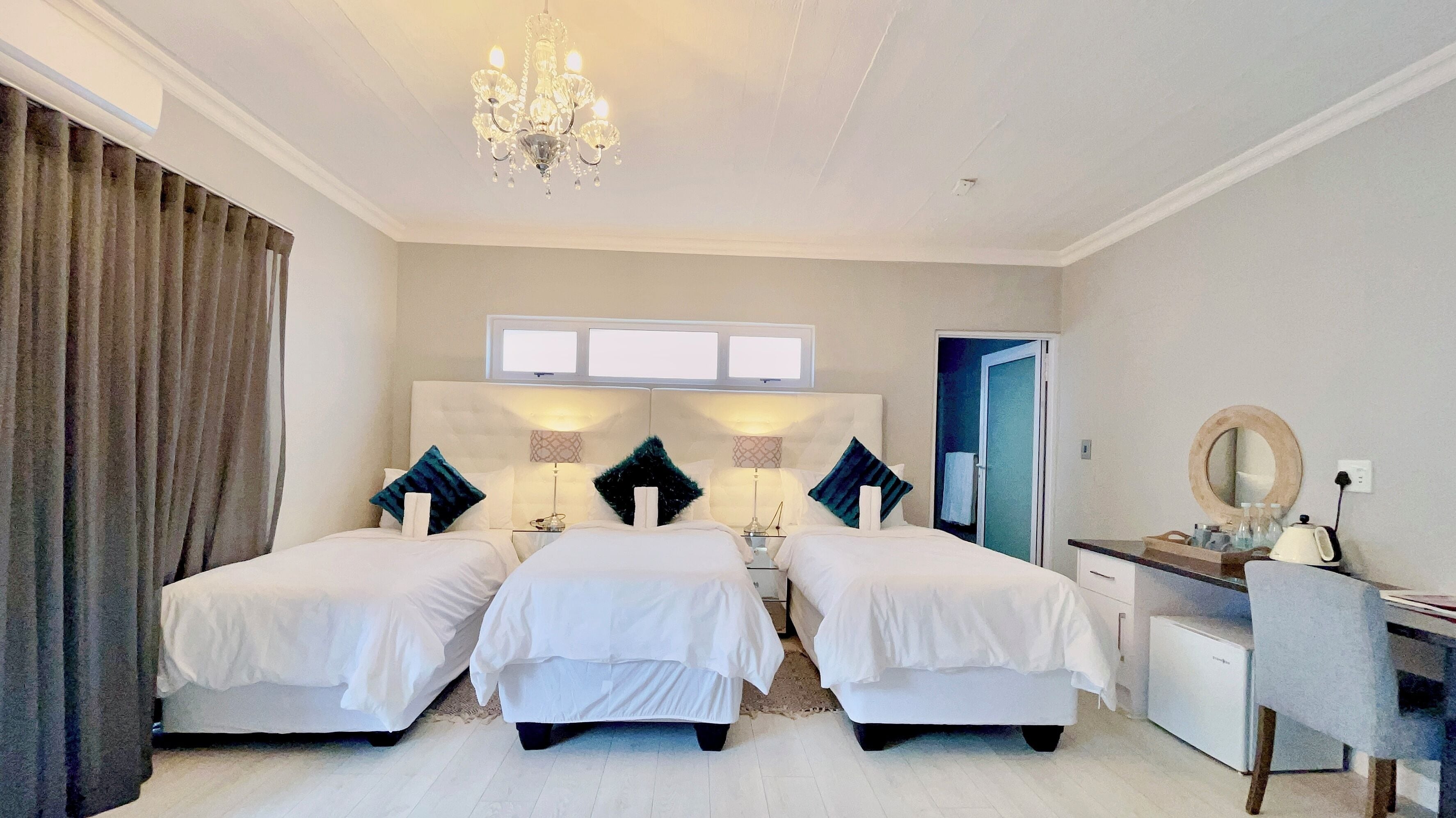 패밀리 트리플룸 | 책상, 노트북 작업 공간, 무료 WiFi