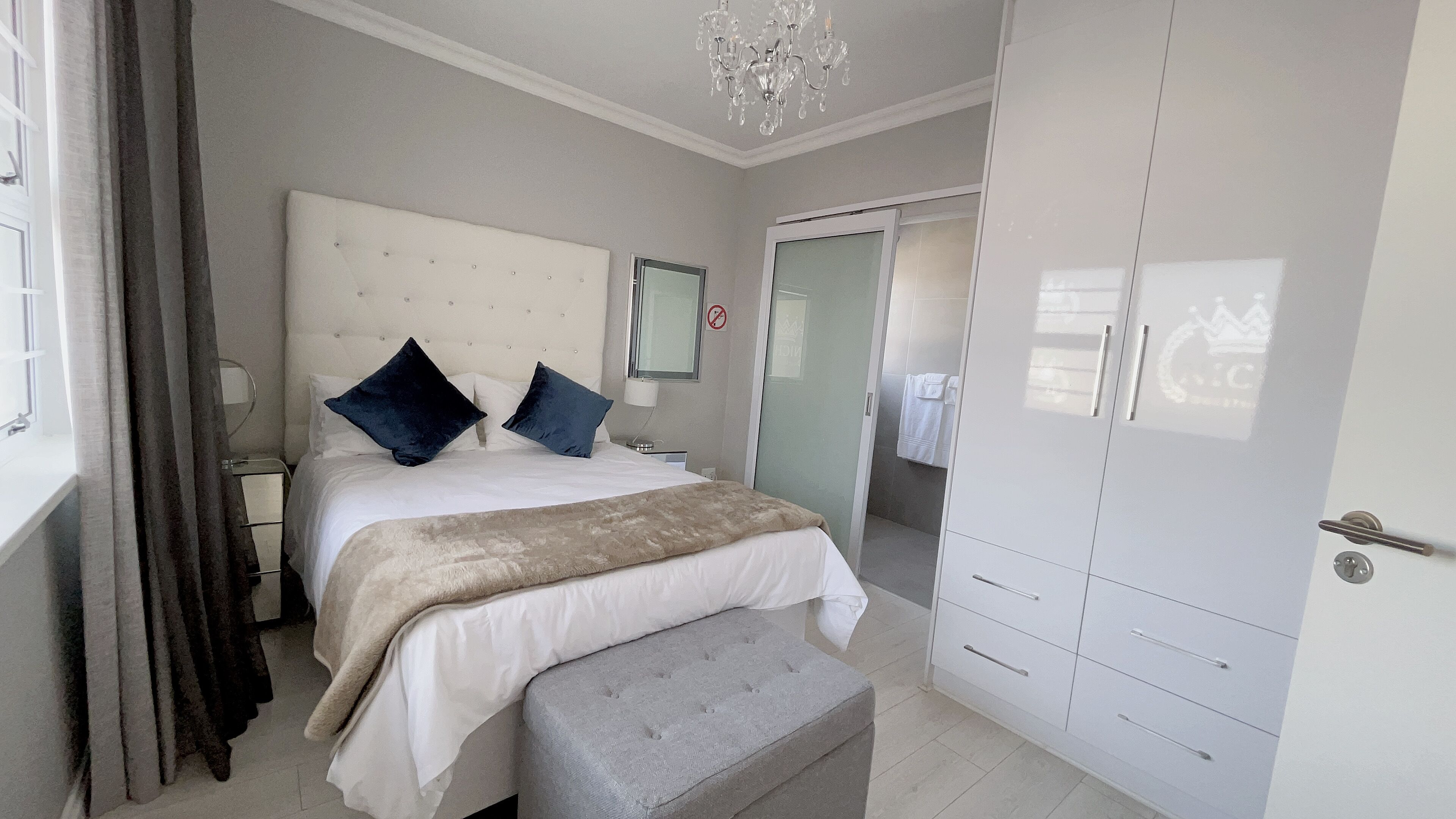 이코노미 더블룸 | 책상, 노트북 작업 공간, 무료 WiFi