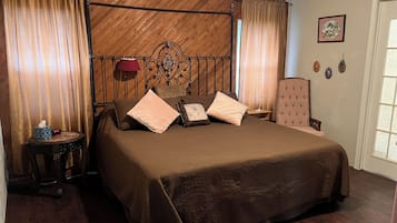 3 多间卧室、免费 WiFi、床单