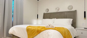 Cypress Suites 7A - KING 2BD/1BA Apt in Newburgh