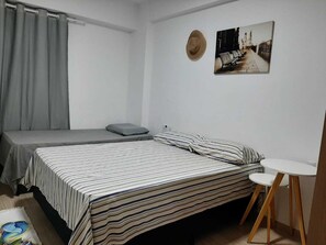 1 bedroom, iron/ironing board, WiFi, bed sheets