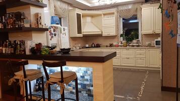 Bar (en la propiedad)