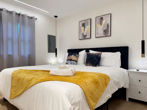 Cypress Suites 9A - KING 2BD/1BA Apt in Newburgh