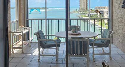 Amazing Gulf Views 2 Bedroom Condo Marco Island