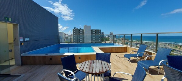 Piscina externa