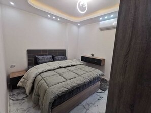 1 chambre, fer et planche à repasser, Wi-Fi, draps fournis