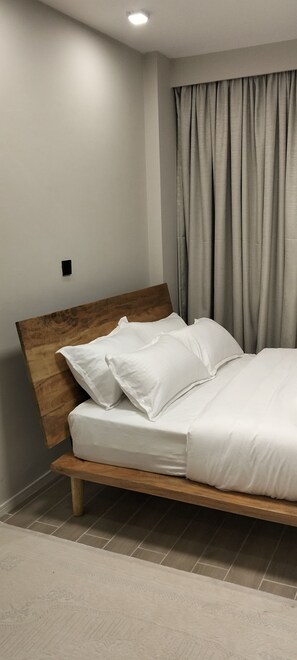 1 bedroom, iron/ironing board, Internet, bed sheets