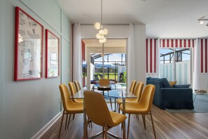 Dining - NEW Avatar Inside Out Pool & StoreyLake Resort (Kissimmee)