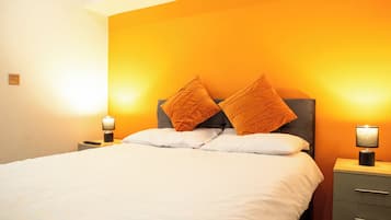 1 bedroom, iron/ironing board, free WiFi, bed sheets