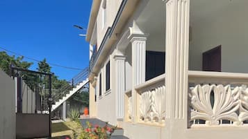 Fachada del alojamiento