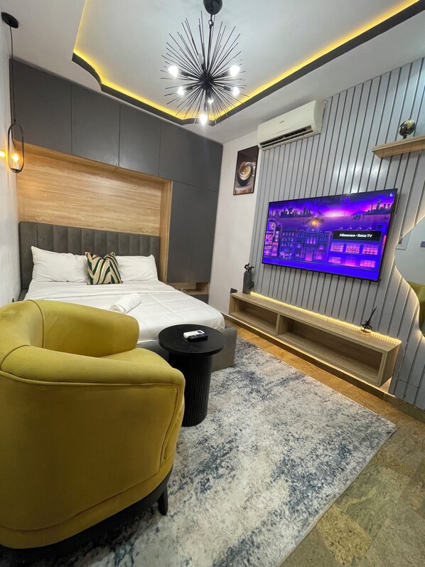 1 chambre, fer et planche à repasser, Wi-Fi, draps fournis