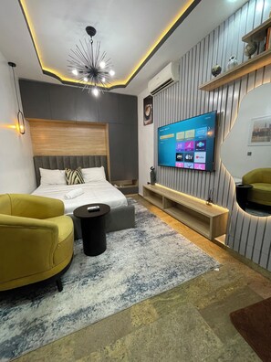 1 chambre, fer et planche à repasser, Wi-Fi, draps fournis