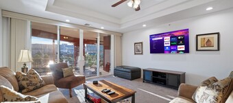 3 BDR Dockside Riverfront Condo POOL-SPA-DOCK