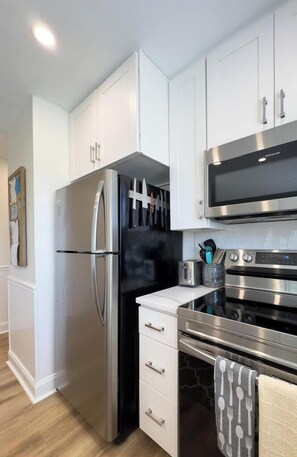 شقة - عدة أسرّة - بشرفة (158 Beach Club Villa) | مطبخ خاص | ثلاجة، ميكروويف، فرن، موقد طهي مسطح