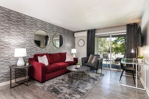 تلفزيون ذكي