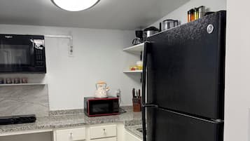 Microwave, stovetop