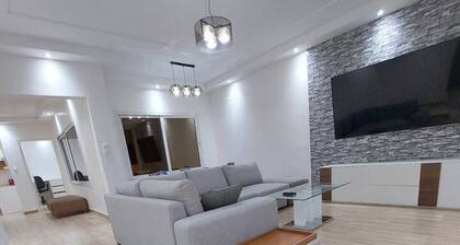 Ajjana Palace: Gym, Rooftop, Massage Room, Pool