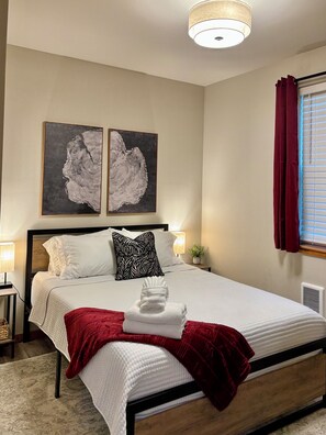 3 Schlafzimmer, Bügeleisen/Bügelbrett, WLAN, Bettwäsche