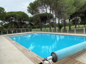 Outdoor pool - 2-room apartment-4 persons-Apartment Golf view-Near beach (Saint-Cyprien)