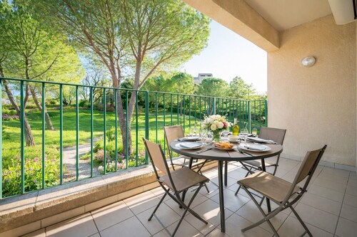 Résidence ALBIZIA - Opposite the Château - Swimming pool - Spa - Parking - Renovated 2026