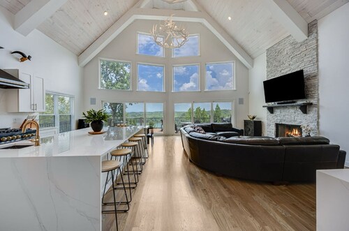 Modern Lake Cabin on Lake Lanier with Stunning Mountain & Lake Views