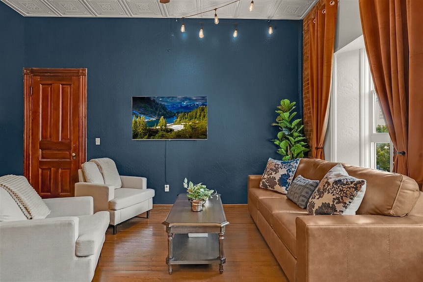 Downtown Cory Block Apartment - Great Falls, MT