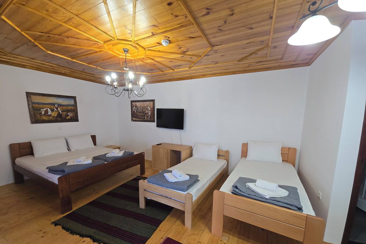 Standard Quadruple Room