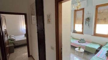 2 Schlafzimmer, Bügeleisen/Bügelbrett, Internetzugang