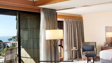 1 habitación, tabla de planchar con plancha, internet y ropa de cama