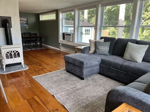 SAUNA - Spacious and Centrally Located! Two Connected Apartments- Sleeps 11