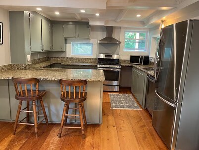 SAUNA - Spacious and Centrally Located! Two Connected Apartments- Sleeps 11