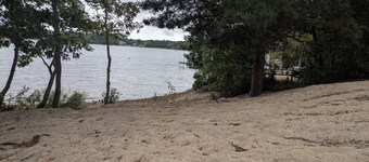 Sunset Circle: A Family-Friendly Cape Cod Escape on John’s Pond