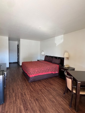 Basic Single Room | Free WiFi