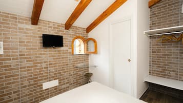 设计小屋 | 迷你吧、熨斗/熨板、免费 WiFi、床单