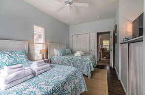 House, Multiple Beds, Patio, Golf View (34 Davis Love)