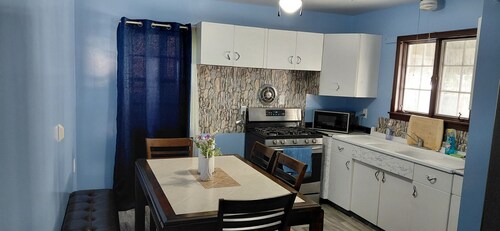 Nightangle Nest -  townhome with 2 king bed