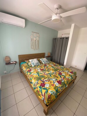 2 bedrooms, WiFi, bed sheets - Chez Nouche Tropical stocking (Sainte-Anne)