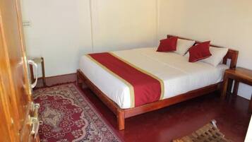 2 quartos, acesso à internet, roupa de cama