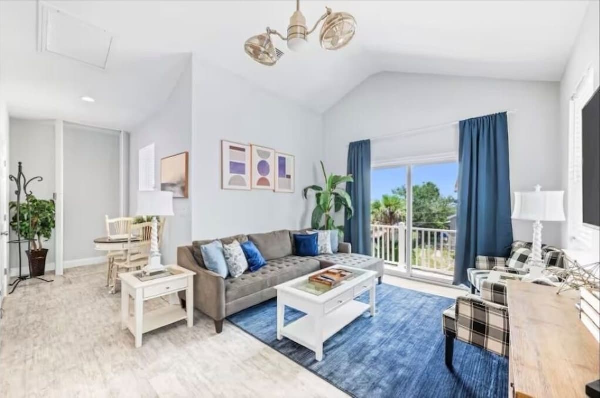 Photo 7 of Riberia Riviera. A charming spacious 3/2 in heart of Old City