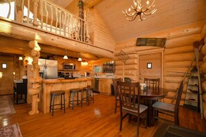 Dining - Stunning Oceanfront Log Home w/Glacier & Spit View (Homer)