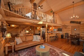 Smart-tv och eldstad