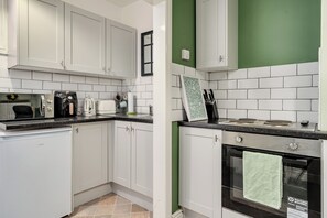 Microwave, oven, stovetop